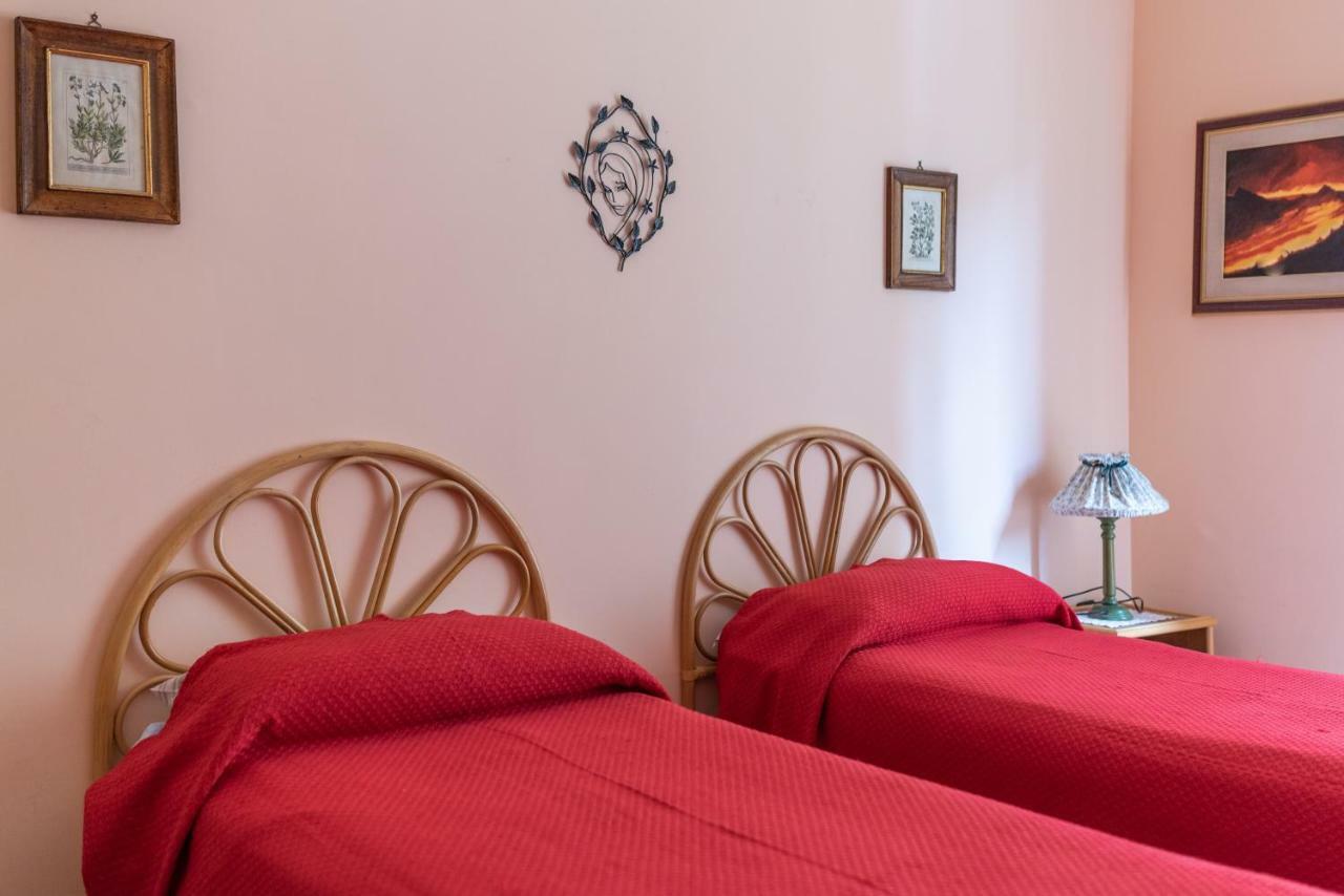Theokles Apartment Taormina Kültér fotó
